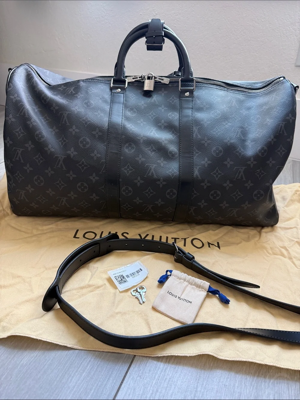 LOUIS VUITTON Keepall Bandoulière 55